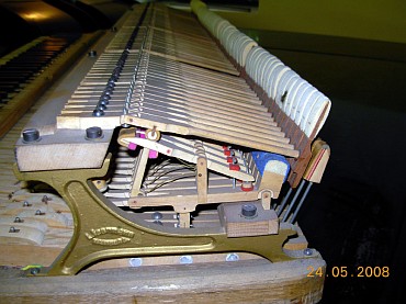 Fortepian Bechstein przed renowacją